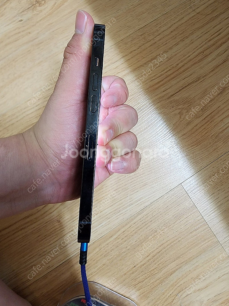 아이폰14프로 128기가 블랙 베터리 90프로 판매합니...--3