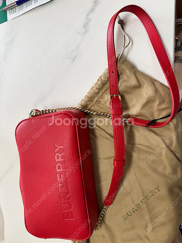 버버리 얼론게이티드 카메라 백 (새제품) 급매--7