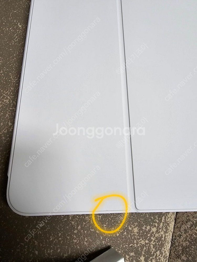 아이패드 m4 13인치 정품 스마트 폴리오--1
