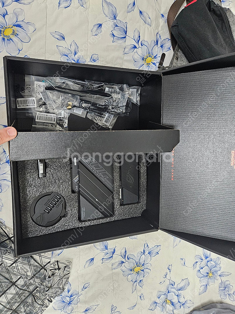 z790 apex 팝니다.--3