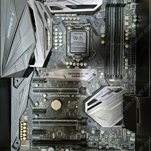 ASUS Z370 MAXIMUS HERO 보드 팝니다