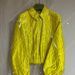 구찌 봄버 자켓 Gucci Yellow GG Embroidered Bomber Jacket 새제품