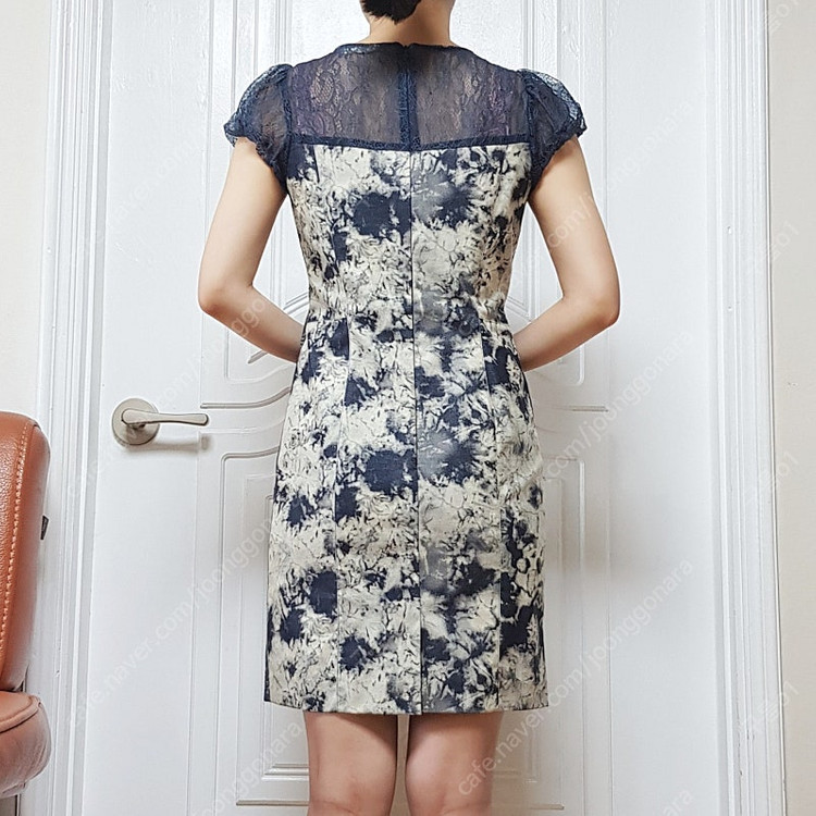 블루페페 여름 미디 원피스 퍼프 캡소매 민소매 블루 마블 나염 플라워 시스루 레이스 배색 55 이미지