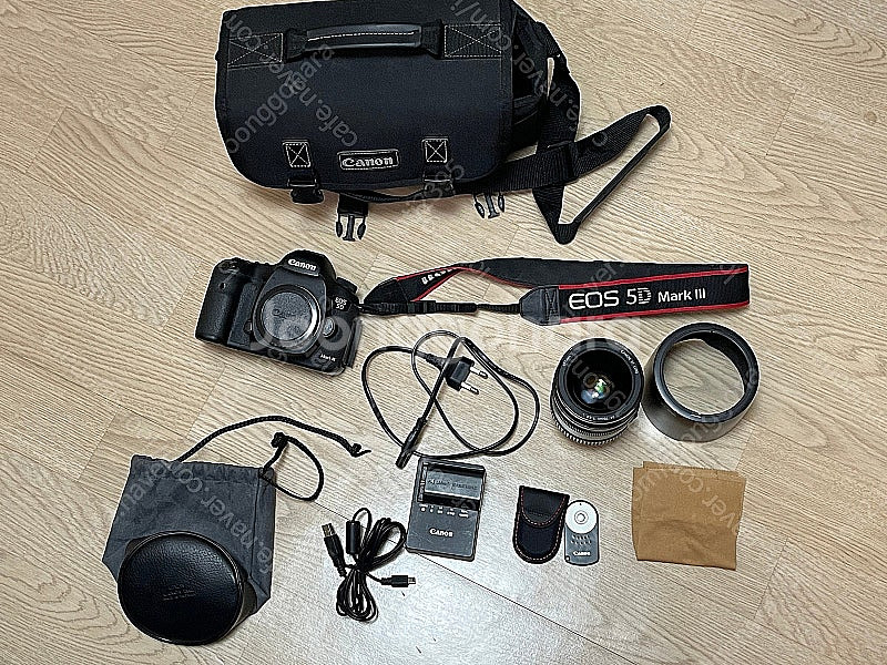캐논 5D MARK 3 + 24-70렌즈 판매합니다.--0