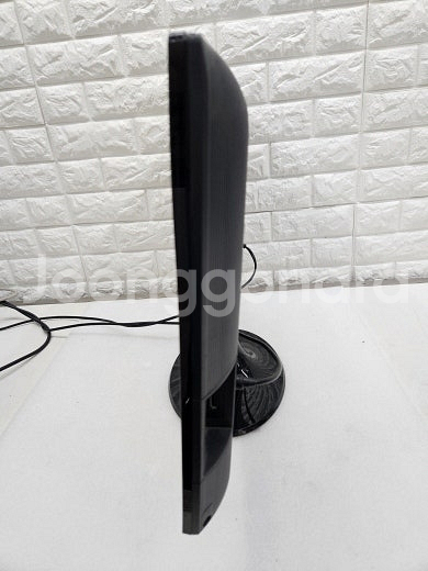 삼성 27인치 LED TV 모니터 입니다--2