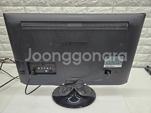 삼성 27인치 LED TV 모니터 입니다--3