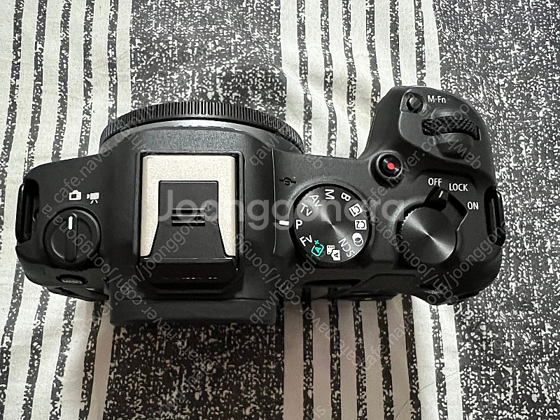 캐논 r8, rf28mm 판매합니다--3