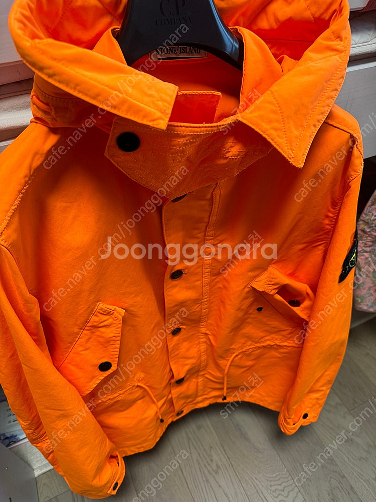 스톤아일랜드 바람막이 xl 105사이즈 새상품 판매합니...--0