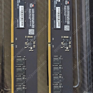 에센코어 klevv 흑금치 ddr5 5600 메모리 16기가 2개 팝니다. 택포10만