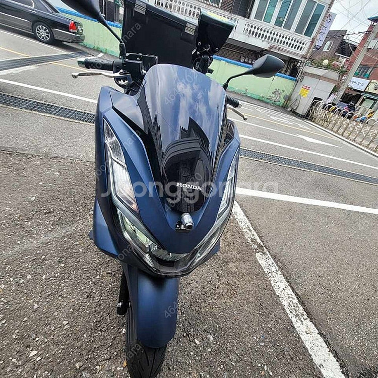 23년식 PCX125 4천키로 판매--0