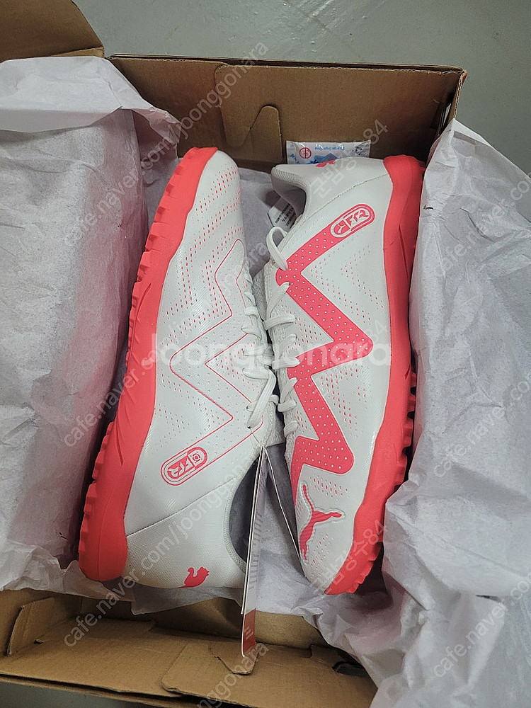 PUMA 풋살화 박스채 새상품 265 270--2