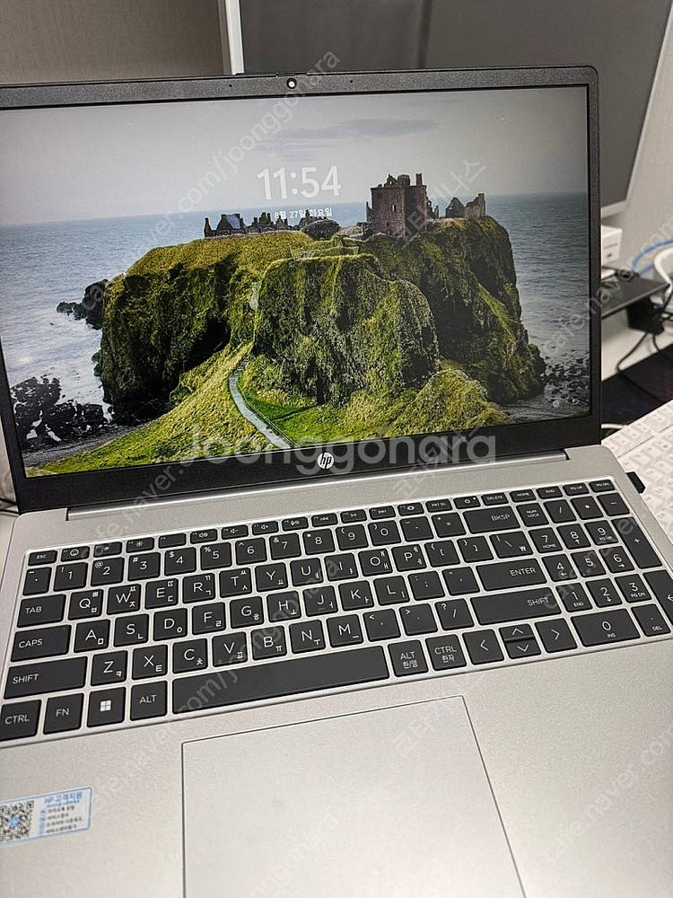 HP노트북 라이젠5 램8g, ssd256 거의 새것 판...--0