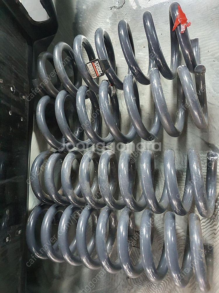 마세라티 콰트로포르테 다운스프링 허브스페이스 팝니다--0