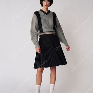 (새상품) 그로브스토어 chrissy skirt black S