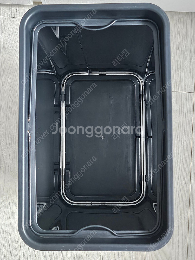휴바트 스테인레스 자동센서 20L 휴지통 팝니다.--4