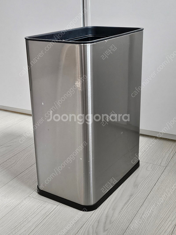 휴바트 스테인레스 자동센서 20L 휴지통 팝니다.--5