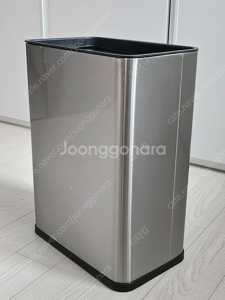 휴바트 스테인레스 자동센서 20L 휴지통 팝니다.--6
