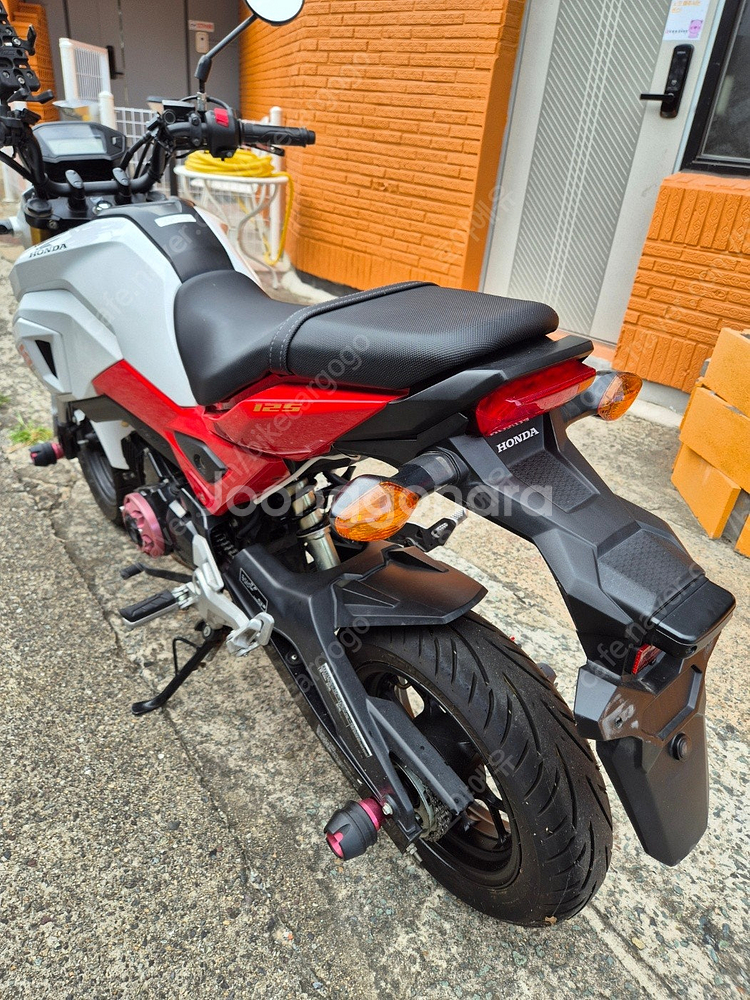 대구 20년식 MSX125 흰빨 10998KM 판매합니...--3