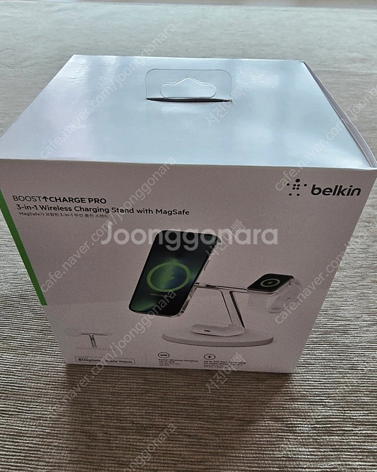 벨킨 3-in-1 충전기(화이트) 새상품 판매합니다--0
