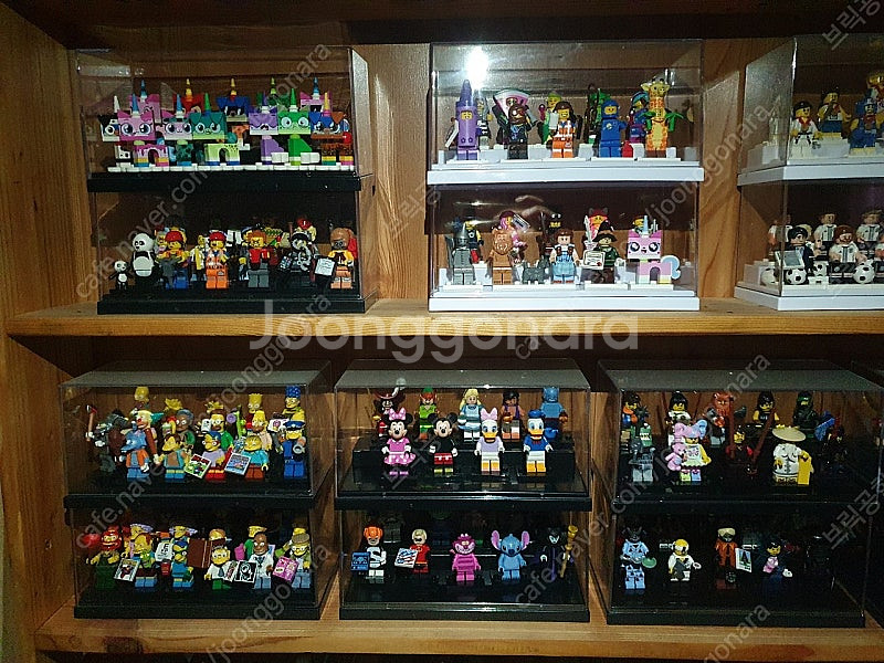레고 미니피규어 시리즈 32개 세트 일괄 판매 합니다.--1