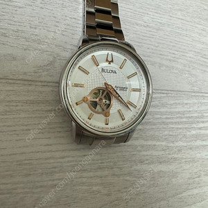 Bulova 시계