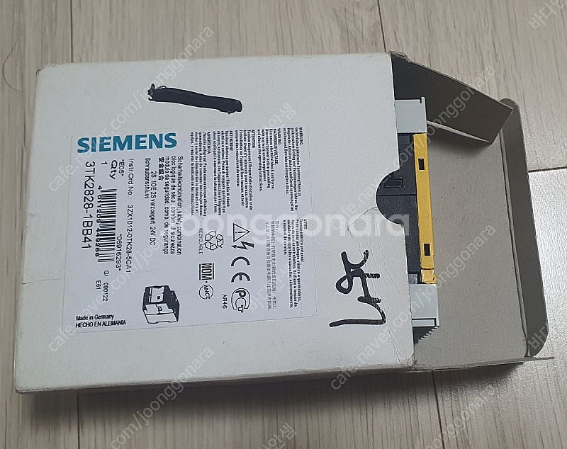 SIEMENS, Safety Relay, 3TK2828...--2