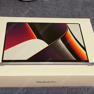 맥북프로 16인치 스페이스그레이 m1 pro 기본형 (16GB / 512GB)