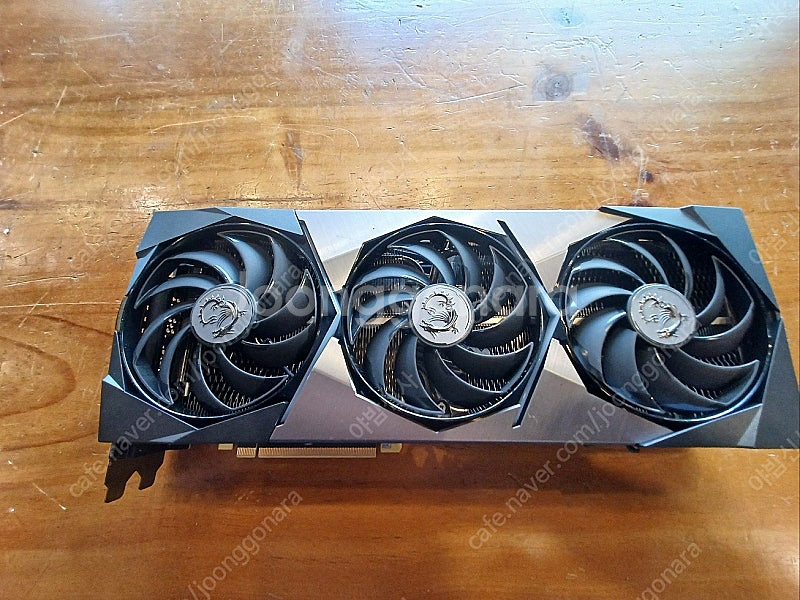 RTX3080 10GB 슈프림 팝니다 55만원 24년 ...--1