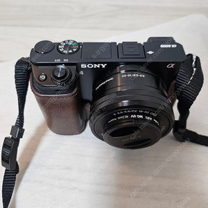 Sony A6000 카메라 판매합니다!