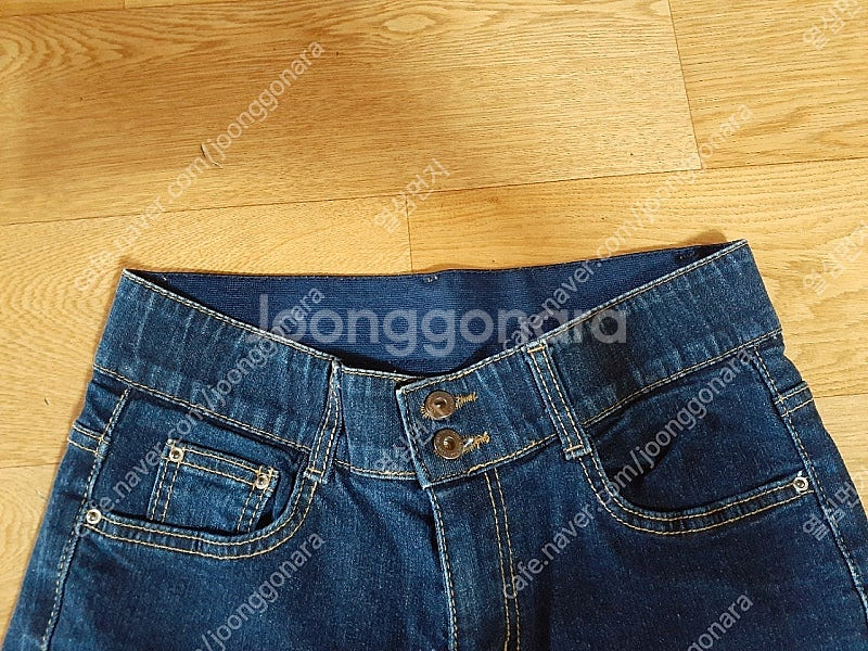 청바지 스판입니다 예쁜니다 편하게 보세요 10000원 ...--2
