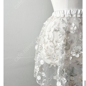 데가제 Wedding short skirt