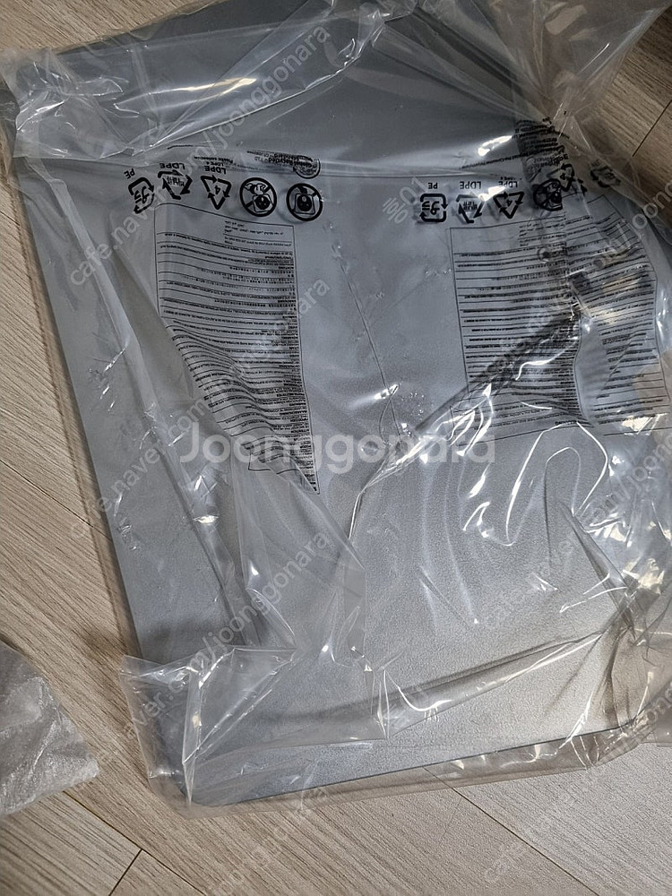 삼성 qled 85인치 스탠드 거치대 새상품 팔아요--1