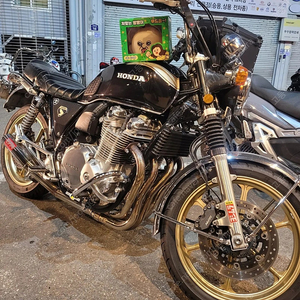 혼다 2015 년 CB1100EX