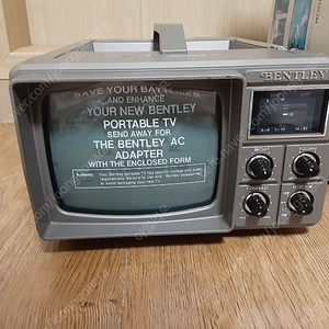 BENTLEY PORTABLE TV (흑백티비 디피용)