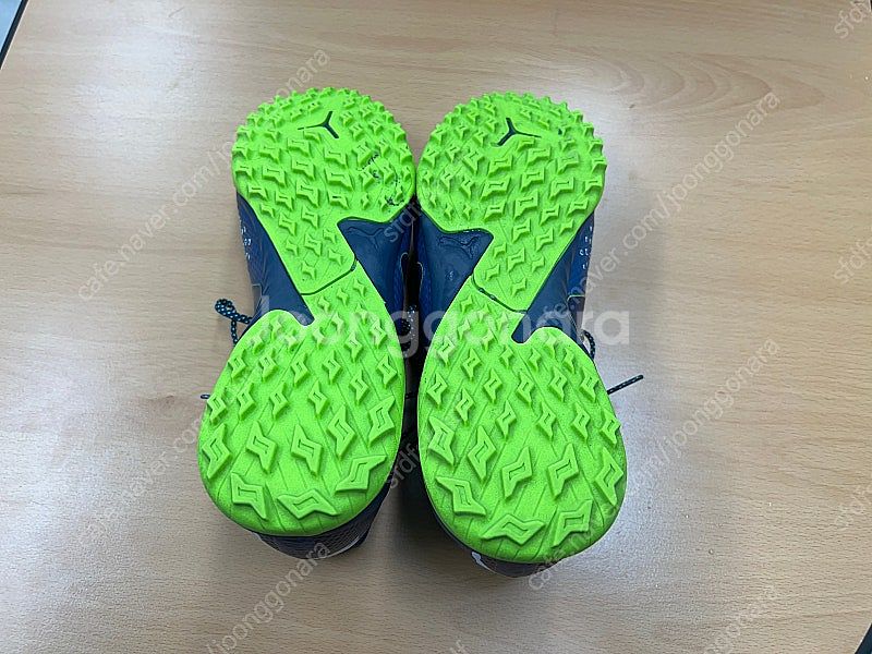 퓨마 퓨처 얼티메이트 CAGE 풋살화 270mm--4