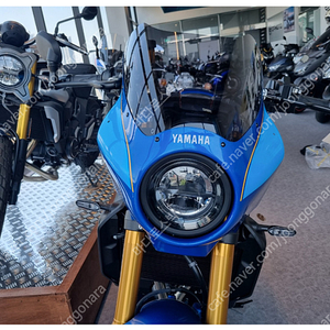 [미개봉] 야마하(YAMAHA) XSR900 2022년 이상 메직컬레이싱 FRP블랙 비키니카울 또는 능직카본 비키니카울 판매