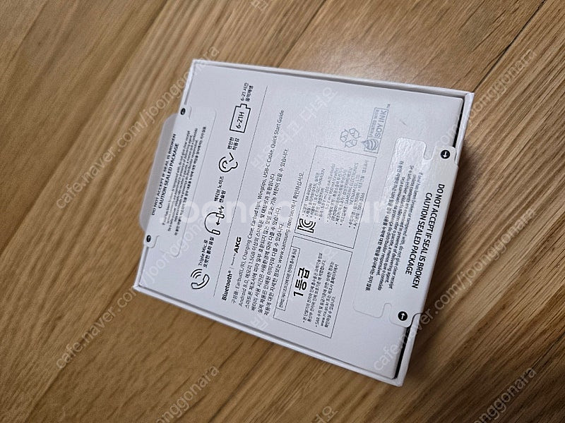 갤럭시 버즈 FE 화이트 새제품 판매합니다.--1