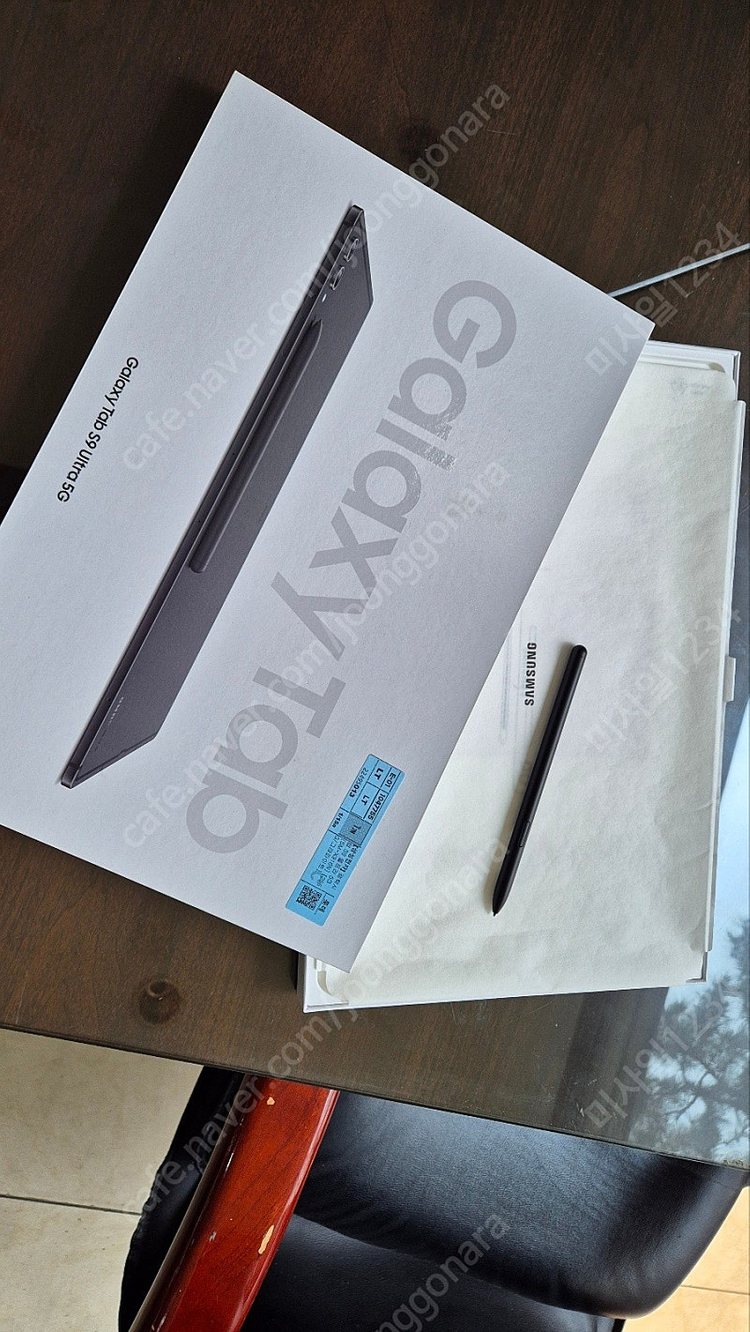 갤럭시탭 S9 울트라 5G LTE S9 Ultra 256GB 판매합니다. (삼성 정품 슬림케이스 포함)--1