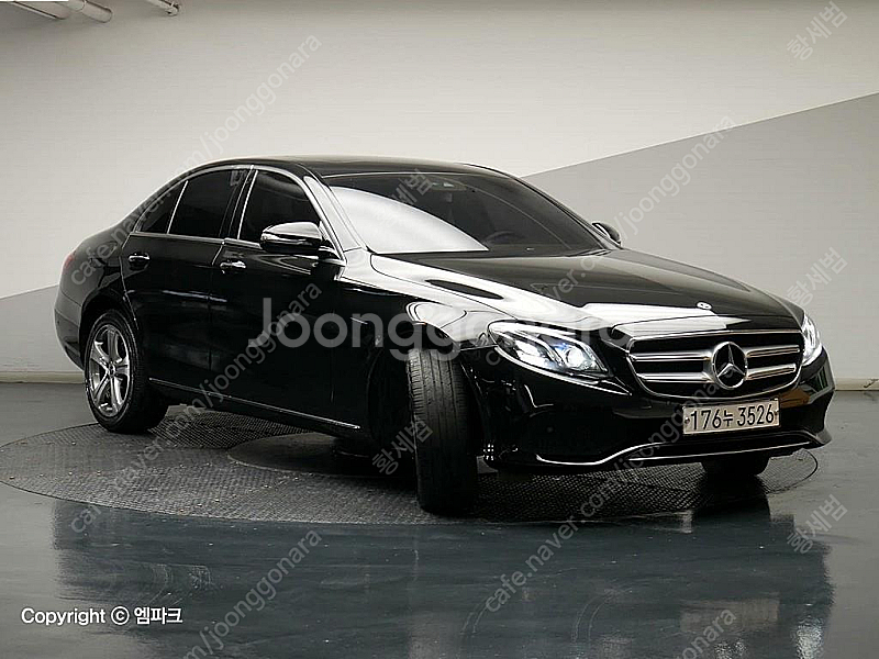 벤츠E-클래스 W213 E220d 아방가르드 (5인승)...--3