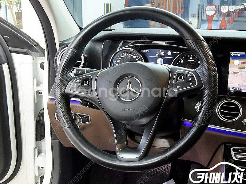 [벤츠]E-클래스 W213 E220d 아방가르드 ★중고...--8