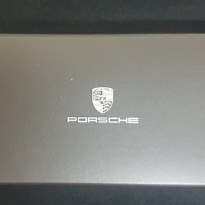 Porsche 포르쉐 방패 키링