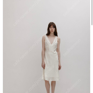 파르벵 farven deep vneck dress 딥브이넥 원피스 판매