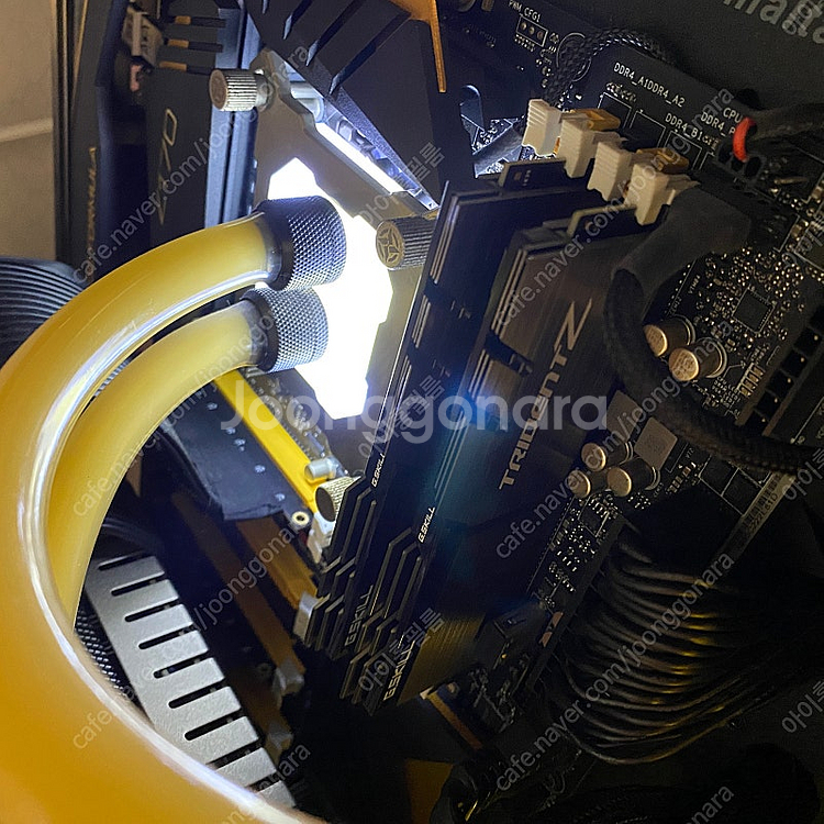 데스크톱 컴퓨터 급매 i7-6700k / asrock ...--4