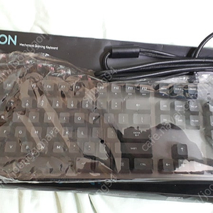 G413 CARBON LOGITECH G 키보드 팝니다. (Romer G축)