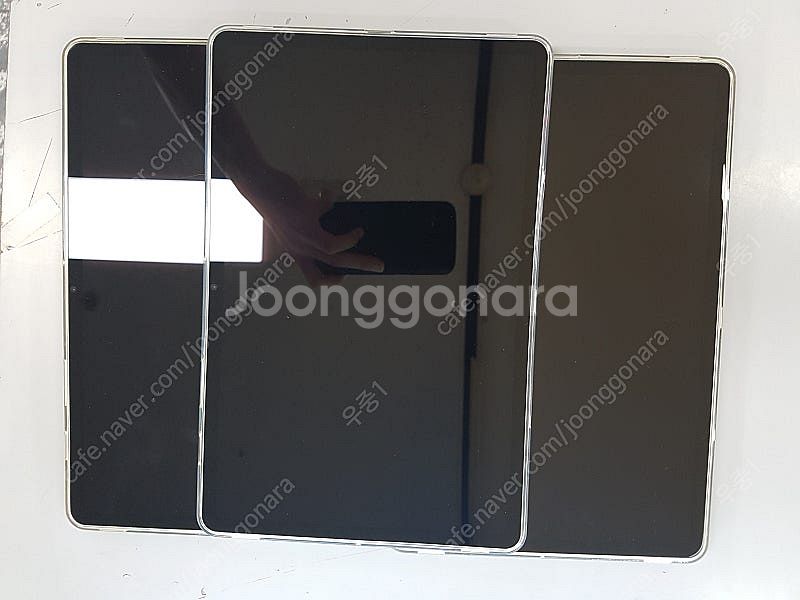 갤럭시탭S8 128GB 5G모델 외관 깨끗합니다 정상해...--0