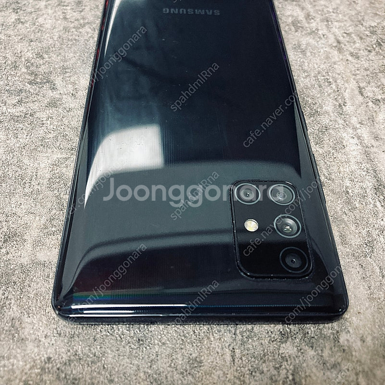 갤럭시 A71 퀀텀 블랙 128GB 무잔상 깨끗 6만원...--5