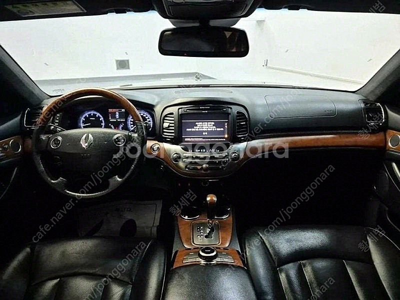 KG모빌리티(쌍용) 뉴체어맨W 가솔린 4WD CW600...--6