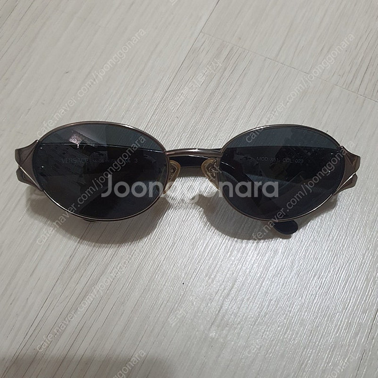 정품 베르사체 선글라스 MOD.X51--0
