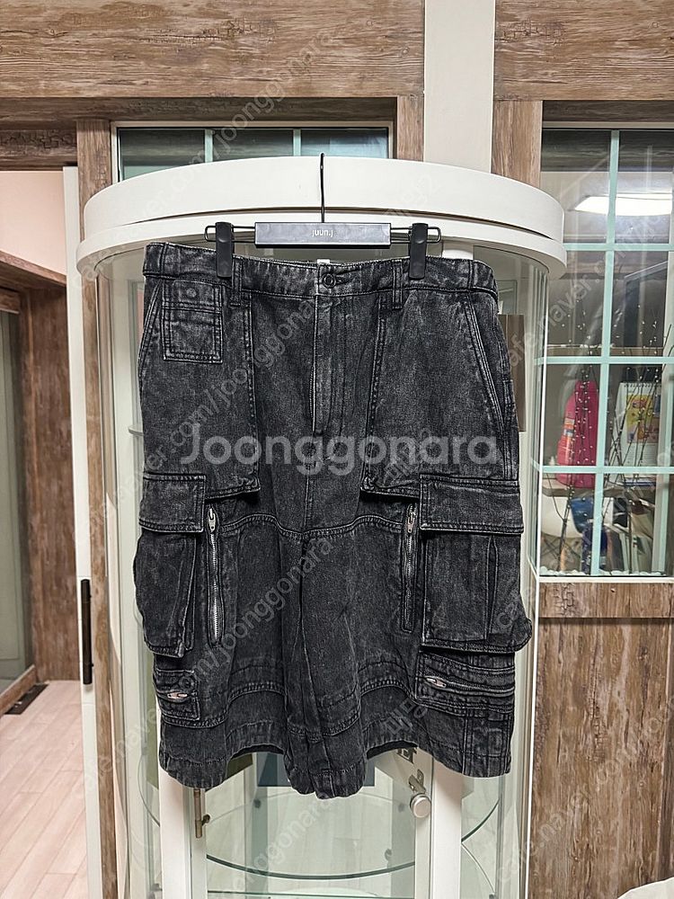 준지 24SS 데님 와이드 쇼트팬츠 블랙 50--0