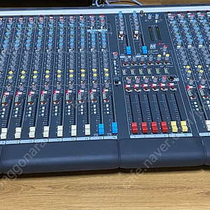 Allen&heath gl2200 작동잘돼요. 33만원 택포입니다